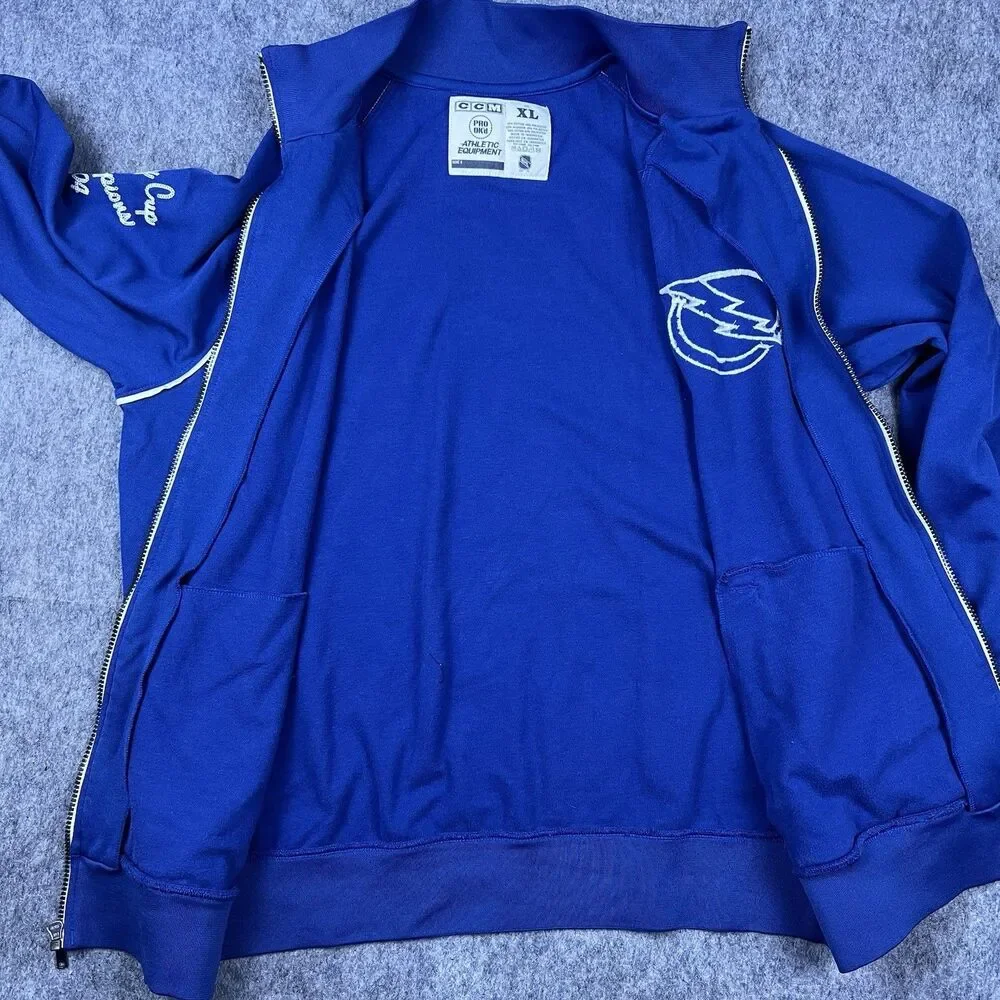 Vtg CCM Tampa Bay Lightning Men's Jacket Zip Up Stanley Cup 2004 Blue Size XL
